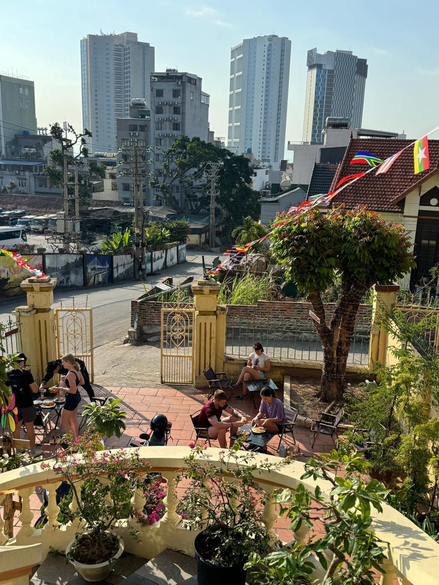 Kim'S Homestay & Villa ฮาลอง ภายนอก รูปภาพ